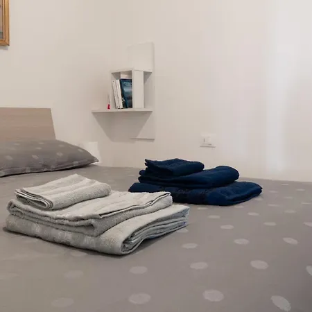 800m To The Beach, Private Parking - Sunny Apartmán *