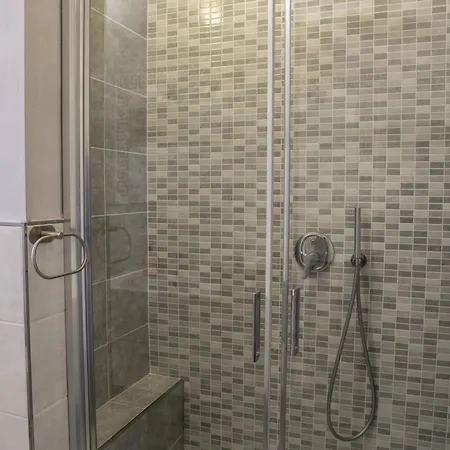 800m To The Beach, Private Parking - Sunny Apartmán *
